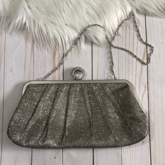 Jessica McClintock silver shiny bag - Picture 1 of 11